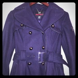 -Wool coat with faux leather piping detail